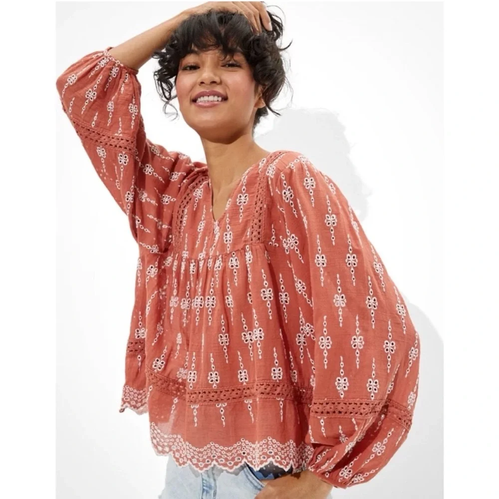 American Eagle blouse dusty red embroidered boho peasant oversized crochet - Picture 1 of 9